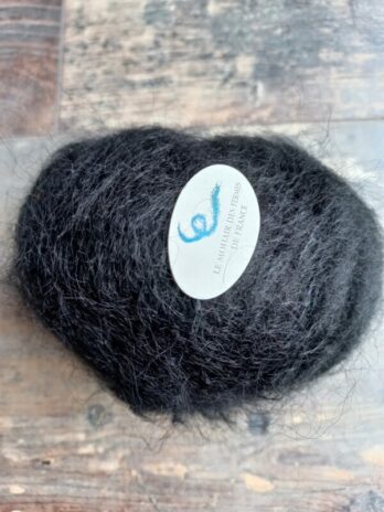 Mohair et soie noir des fermes de france laines aquareve