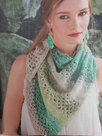 Noro magazine 14 châle en Akari laines aquareve