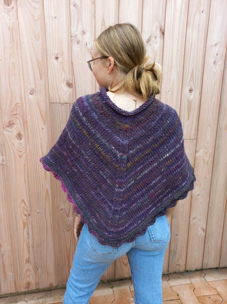 poncho en viola noro laines aquarêve