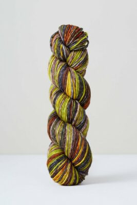 uneek worsted écheveau 4001 urthyarns laines aquarêve