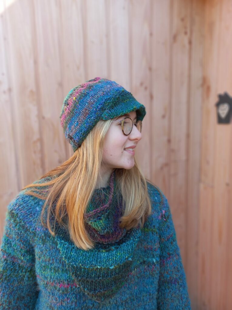 casquette et pull au bandana laines aquarêve