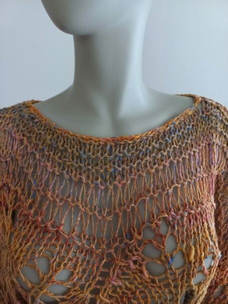 pull dentelle noro kinu ito laines aquareve